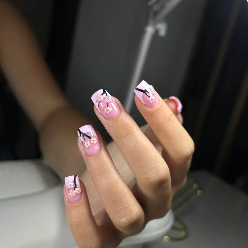 Rad Nail Lab by Nina — fotografija 15
