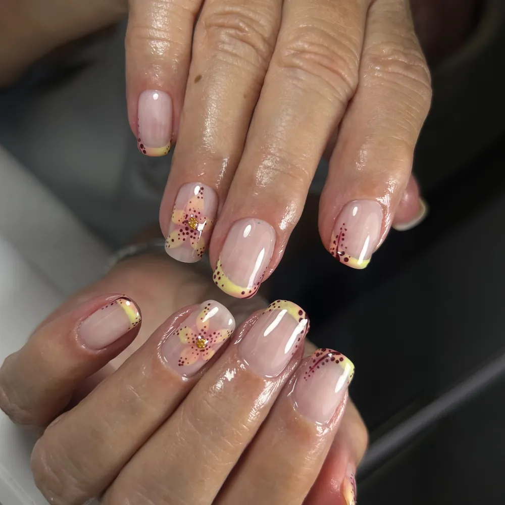 Rad Nail Lab by Nina — fotografija 18