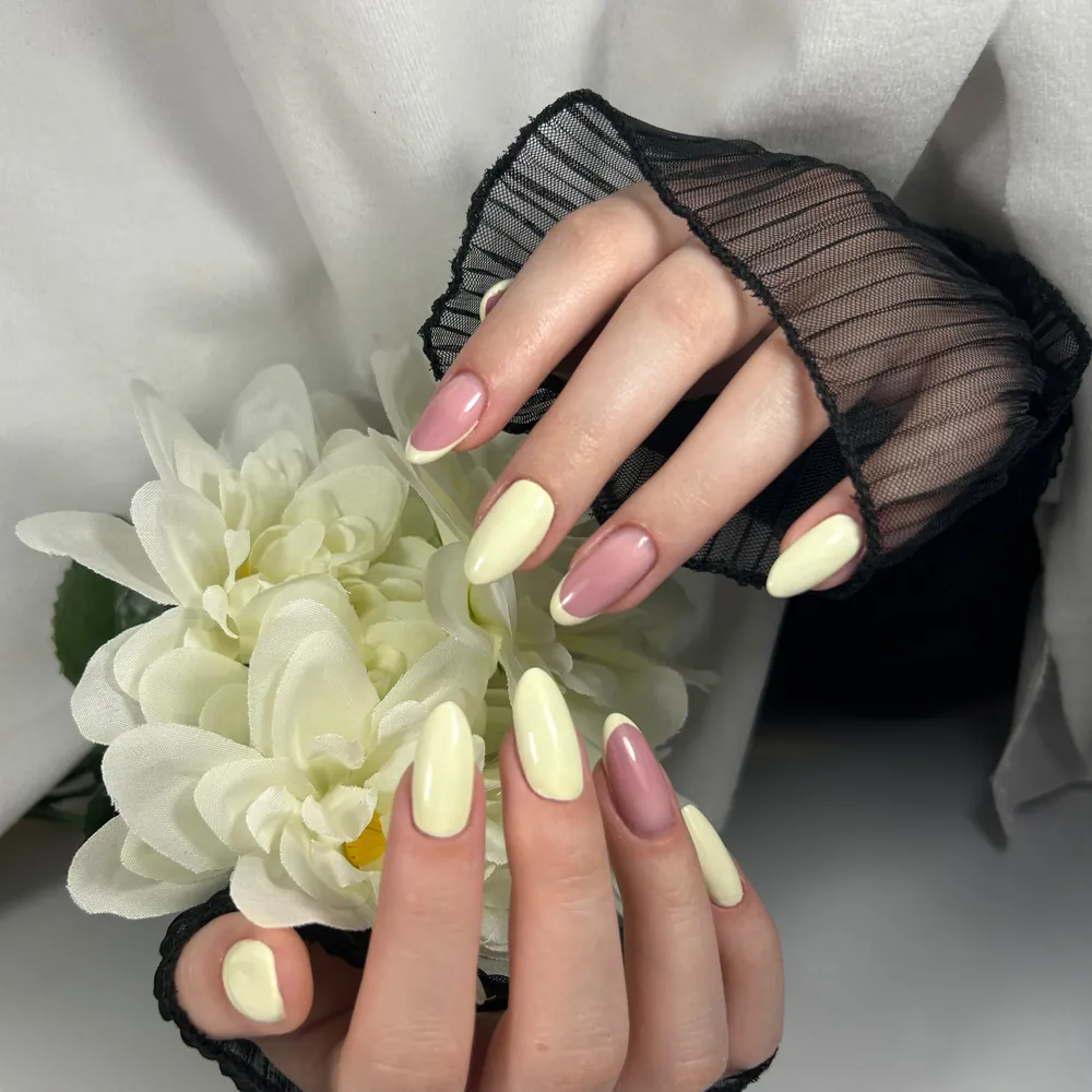 Rad Nail Lab by Nina — fotografija 24