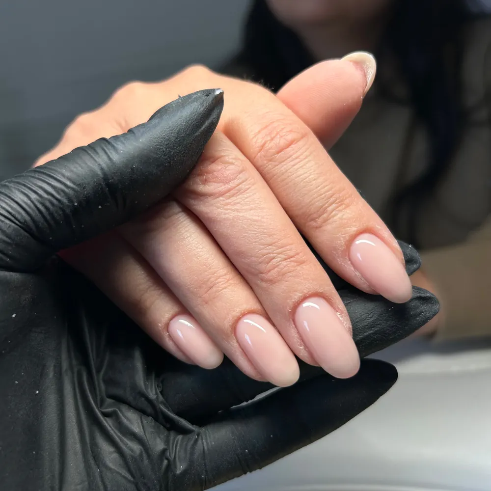 Rad Nail Lab by Nina — fotografija 25