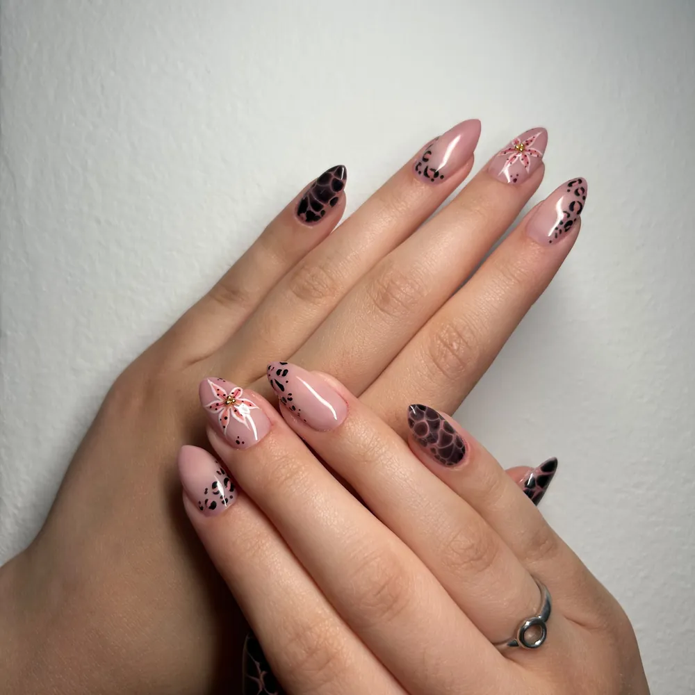Rad Nail Lab by Nina — fotografija 27