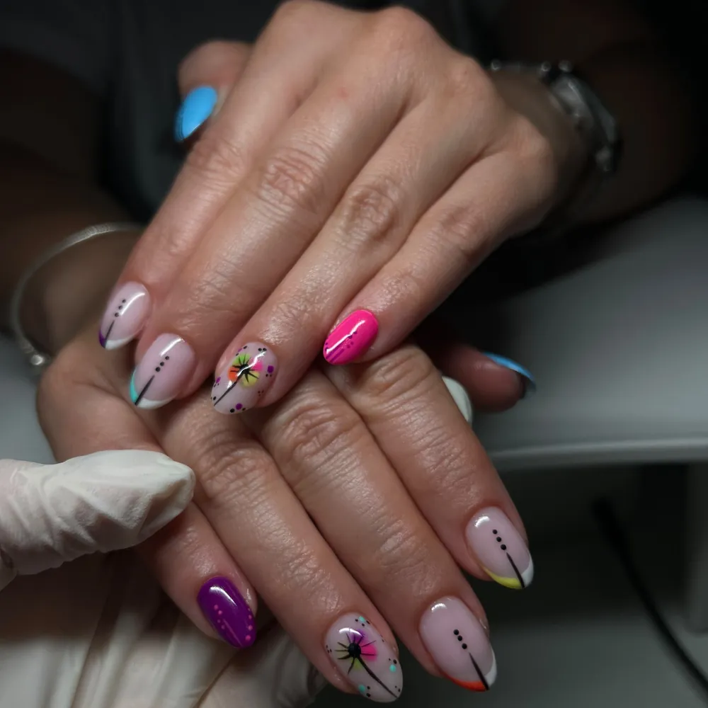 Rad Nail Lab by Nina — fotografija 37
